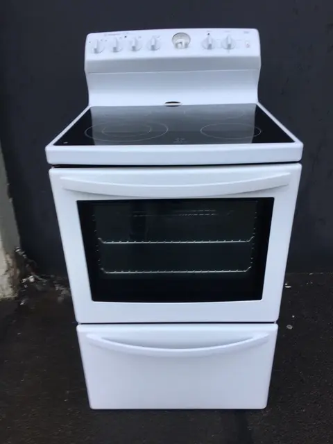 Westinghouse Polaris 4U Series - 8 Oven Functions including fan bake stove