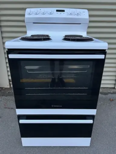Westinghouse Fan Bake - WLE625WC