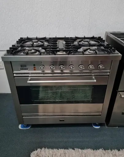 High End Ilve Dual Fuel Gas Hob Electric Oven stove